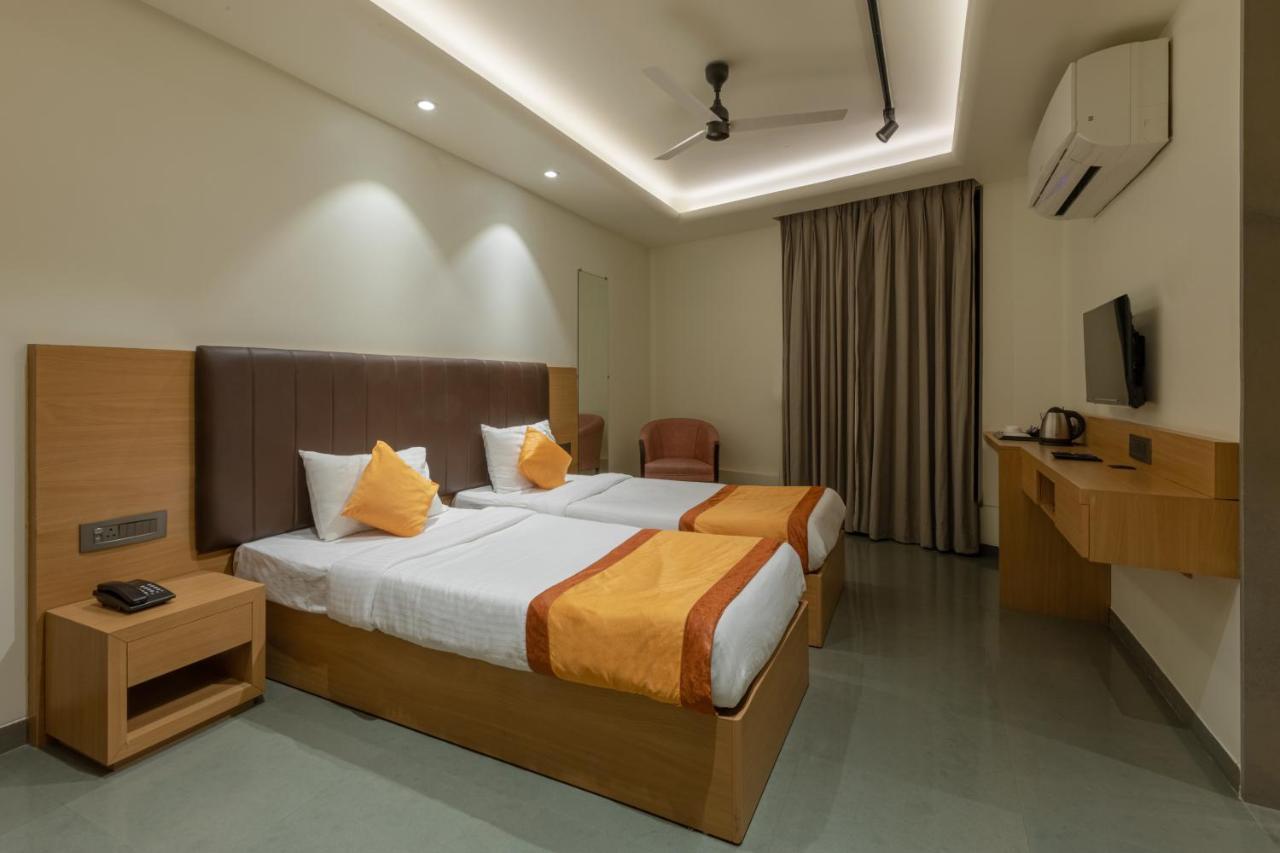 Indus Suites Nagpur Exterior photo
