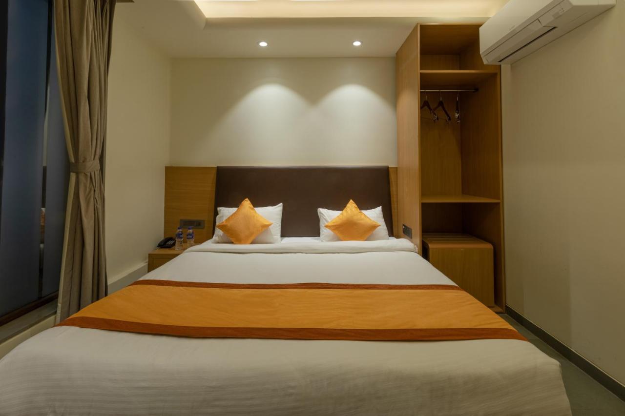 Indus Suites Nagpur Exterior photo